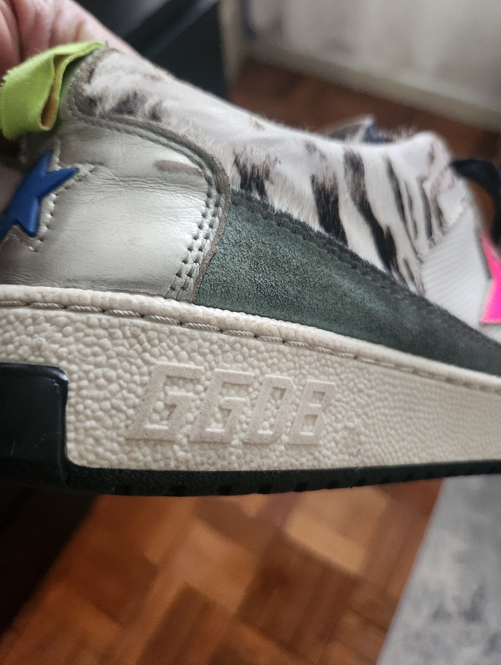 Golden Goose Yeah Size 37  White Sneakers with Hot Pink Star and Animal Print - Picture 3 of 12